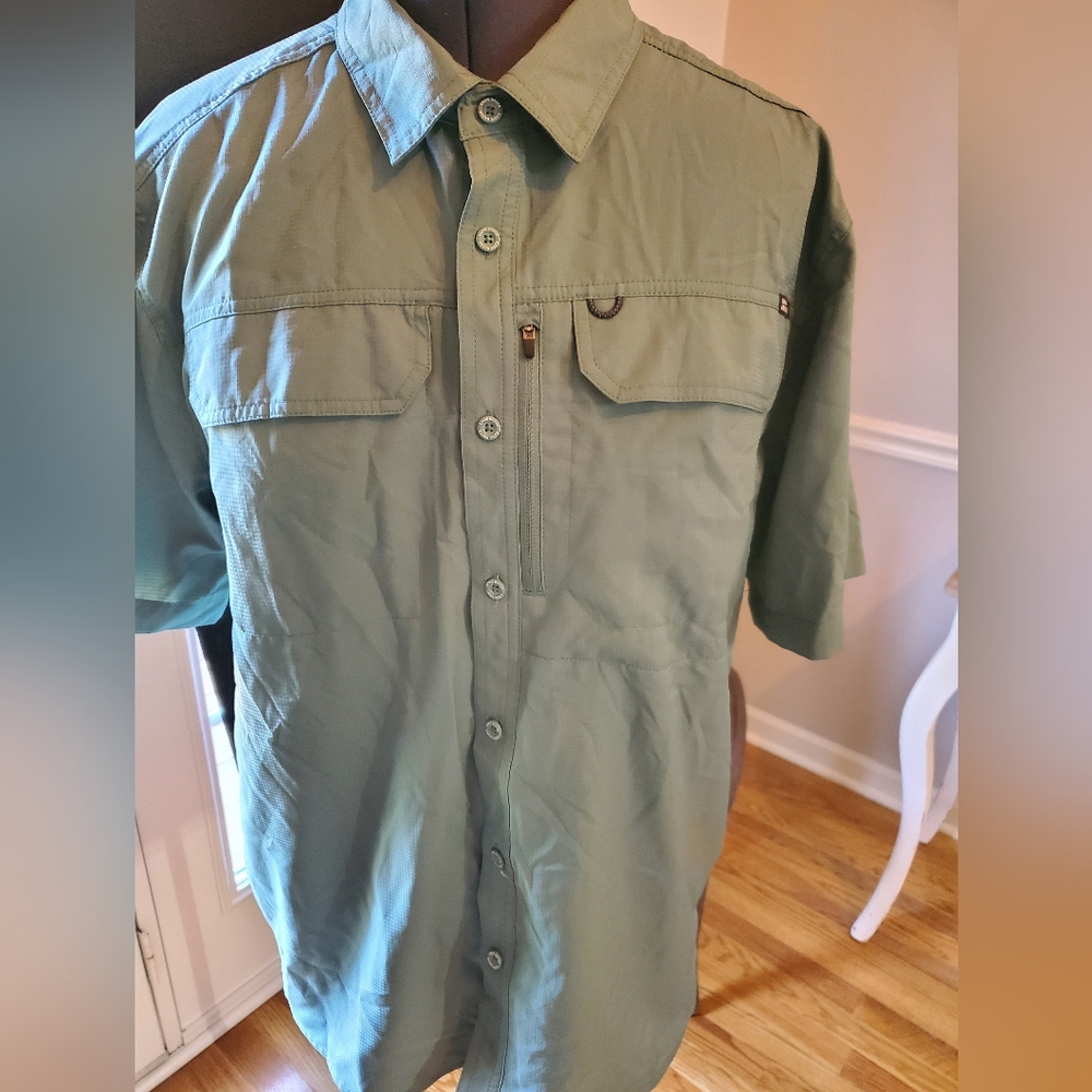 EddieBauer Men's Olive Green Fishing  Shirt Large Nwt